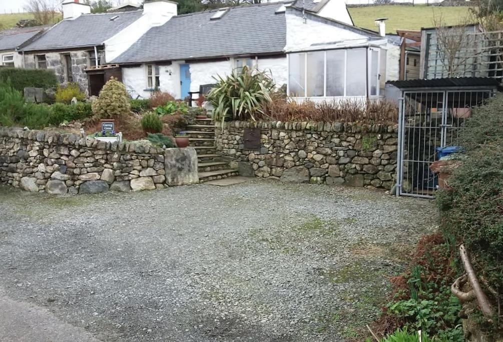 Traditional Stone Cottage With Sea Views In Snowdonia National Park Brynkir Exterior foto